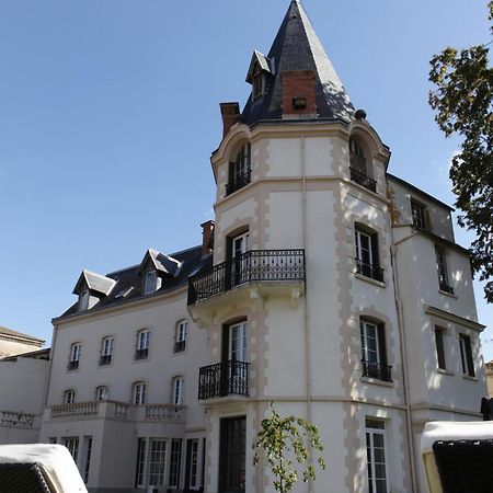 Chateau Les 4 Saisons Saint-Cirgues-sur-Couze Exterior photo